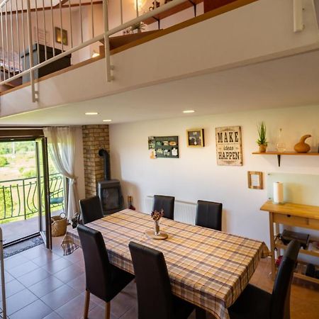 Specious Apartment Manitu In Forest Countryside Фужине Екстер'єр фото