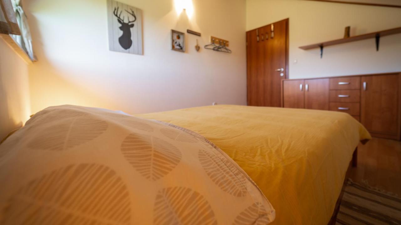 Specious Apartment Manitu In Forest Countryside Фужине Екстер'єр фото