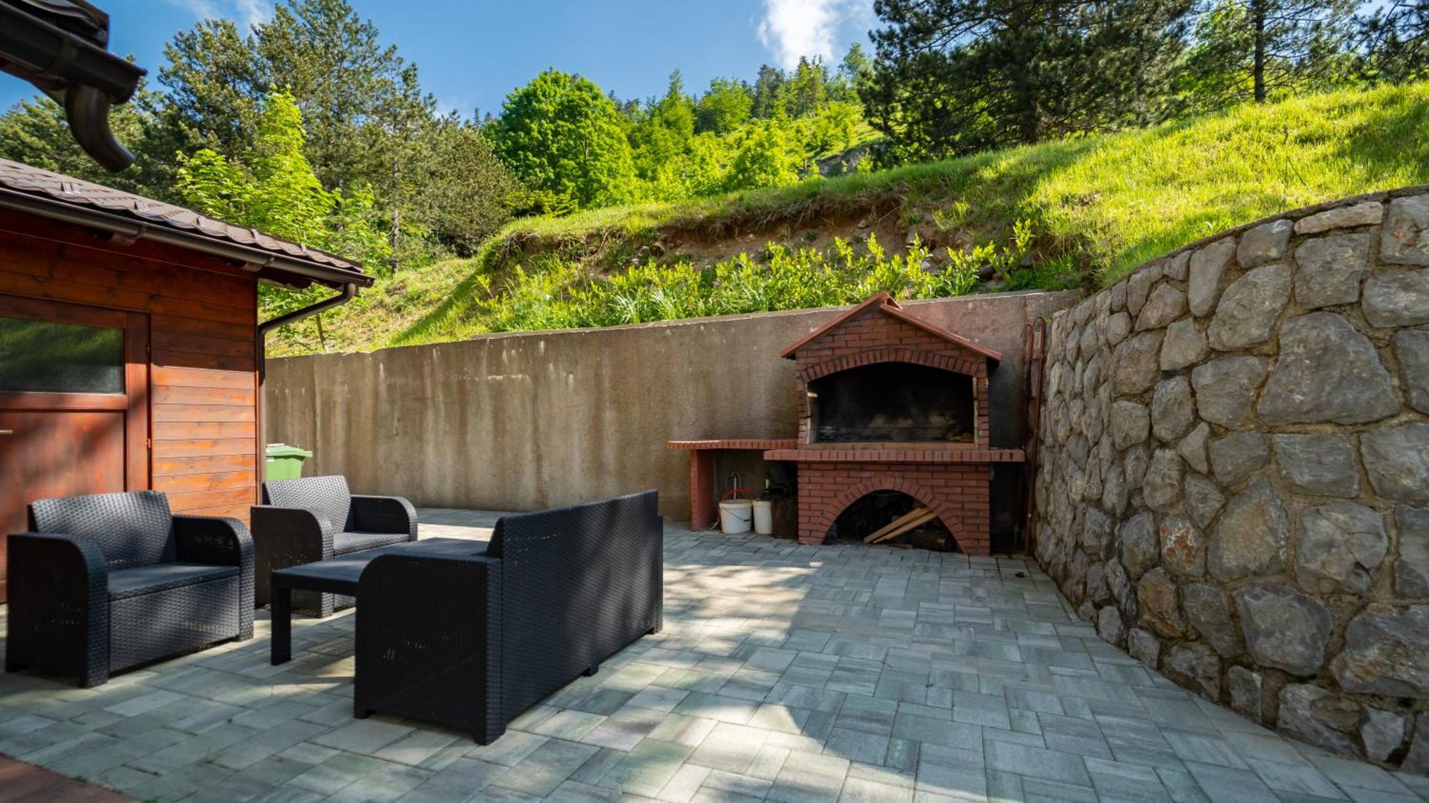 Specious Apartment Manitu In Forest Countryside Фужине Екстер'єр фото